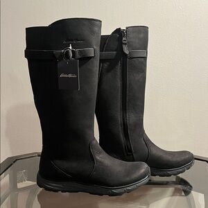 New with Tag size 7.5 Eddie Bauer Lodge Boots Leather waterproof